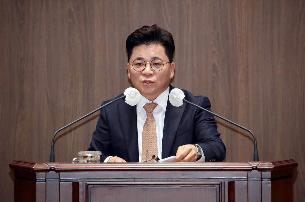 제342회 임시회 제2차 본회의(김민수 의원).JPG