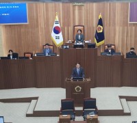 [속보] 세종시의회 상병헌 의장 불신임안 표결 처리