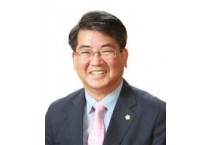 오안영 아산시의장, 명퇴하는 부시장 비난